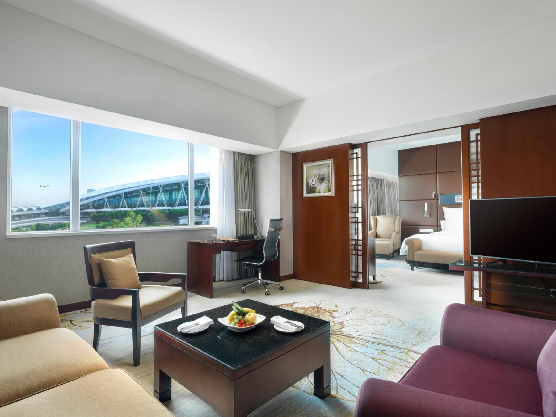 Pullman Guangzhou Baiyun Airport - Free Shuttle Bus & Official Registration Agency During Canton Fair Exterior foto